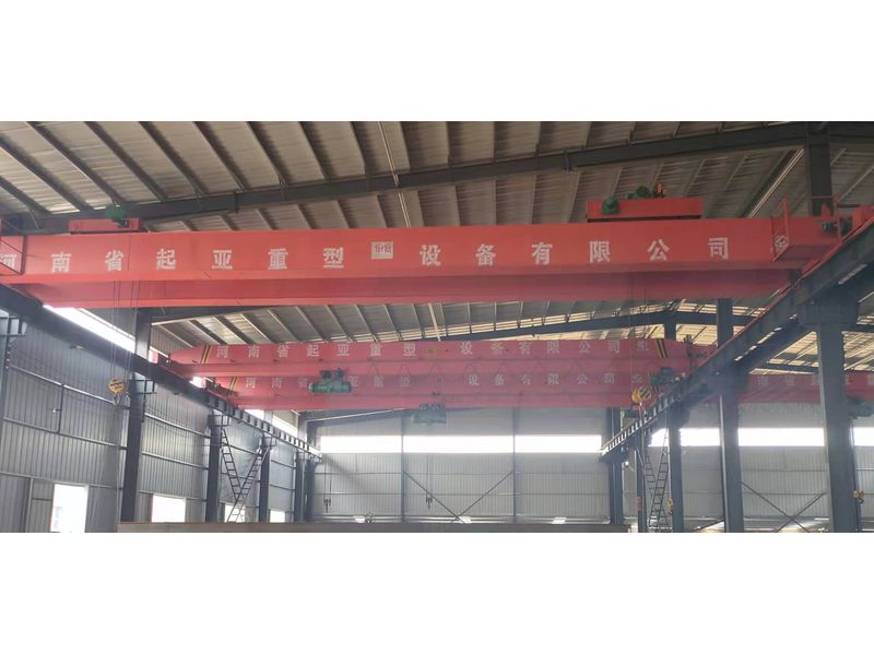 LHE雙小車電動葫蘆橋式起重機(jī)
